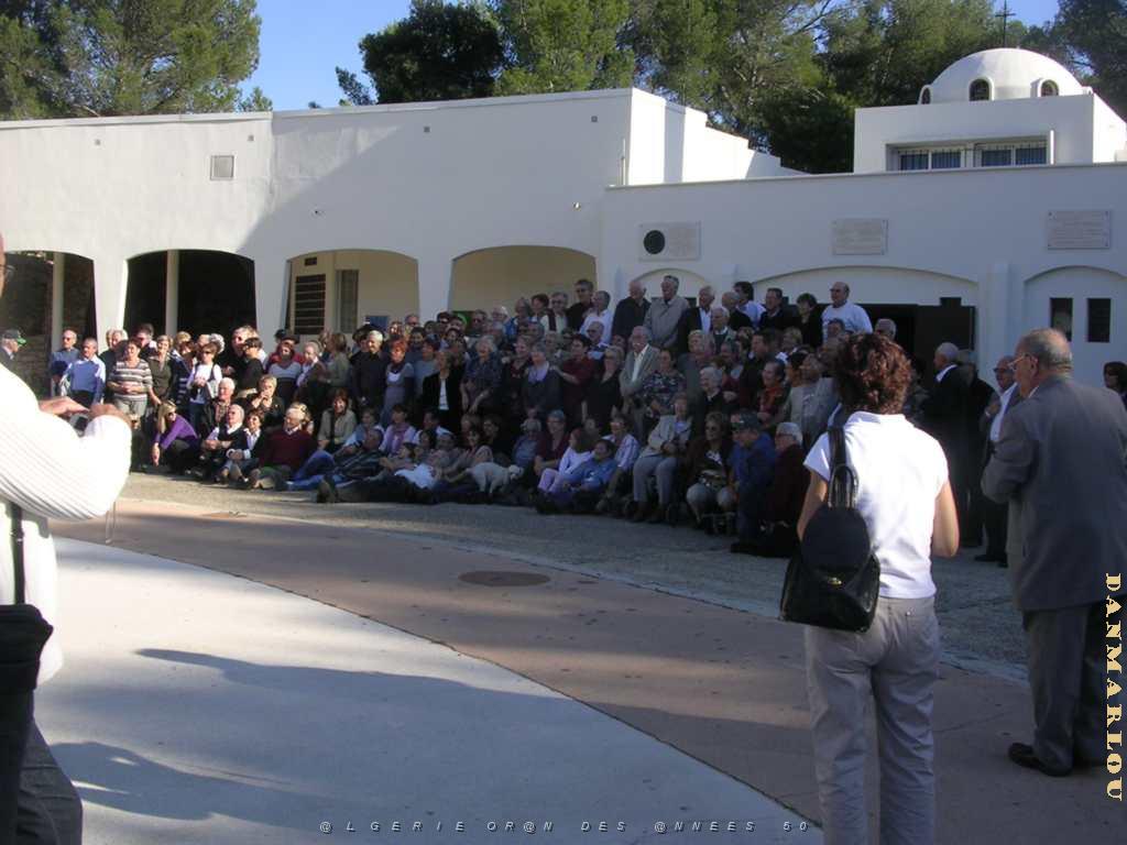 NIMES OCTOBRE 2008 PATRONAGE DE MARAVAL P1040784.JPG
